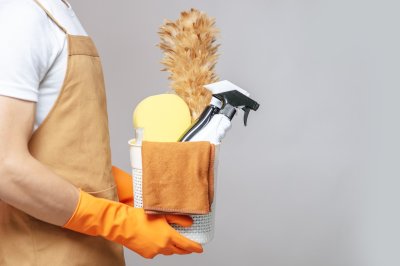 4 manieren om geld te besparen op schoonmaakmiddelen